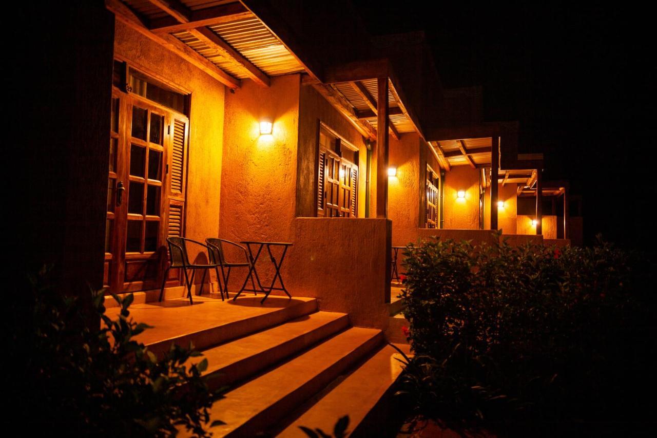 Brovad Sands Lodge Kalangala Exterior photo