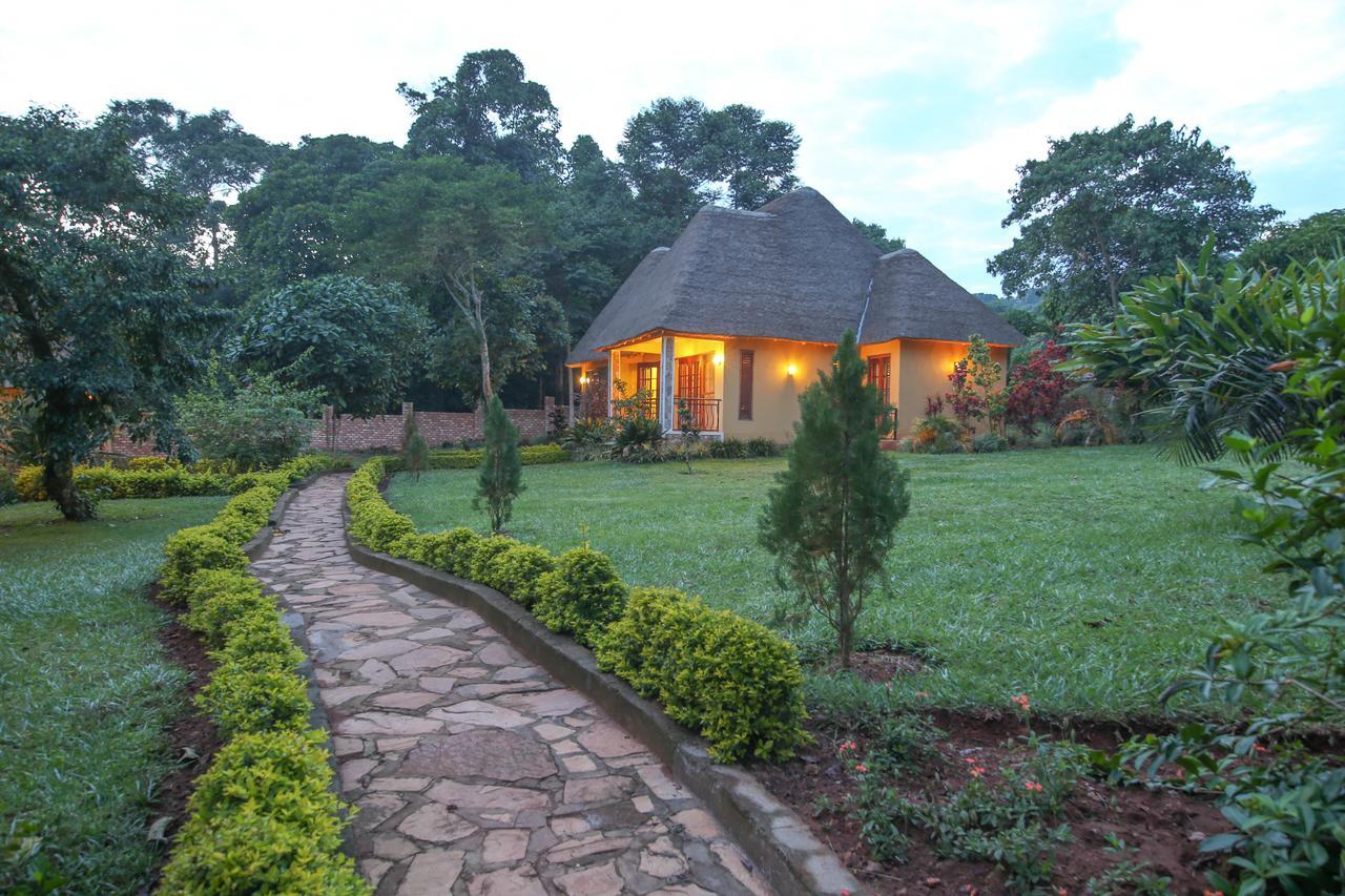 Brovad Sands Lodge Kalangala Exterior photo